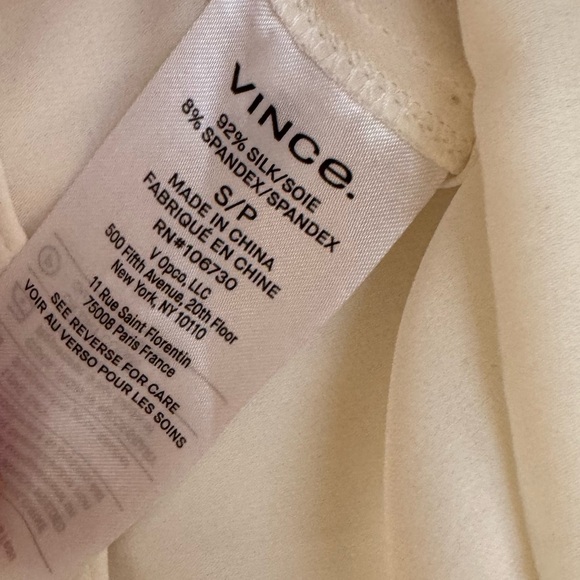 NEW Vince Stretch Silk Button-Up Shirt in Off-White - Picture 8 of 9